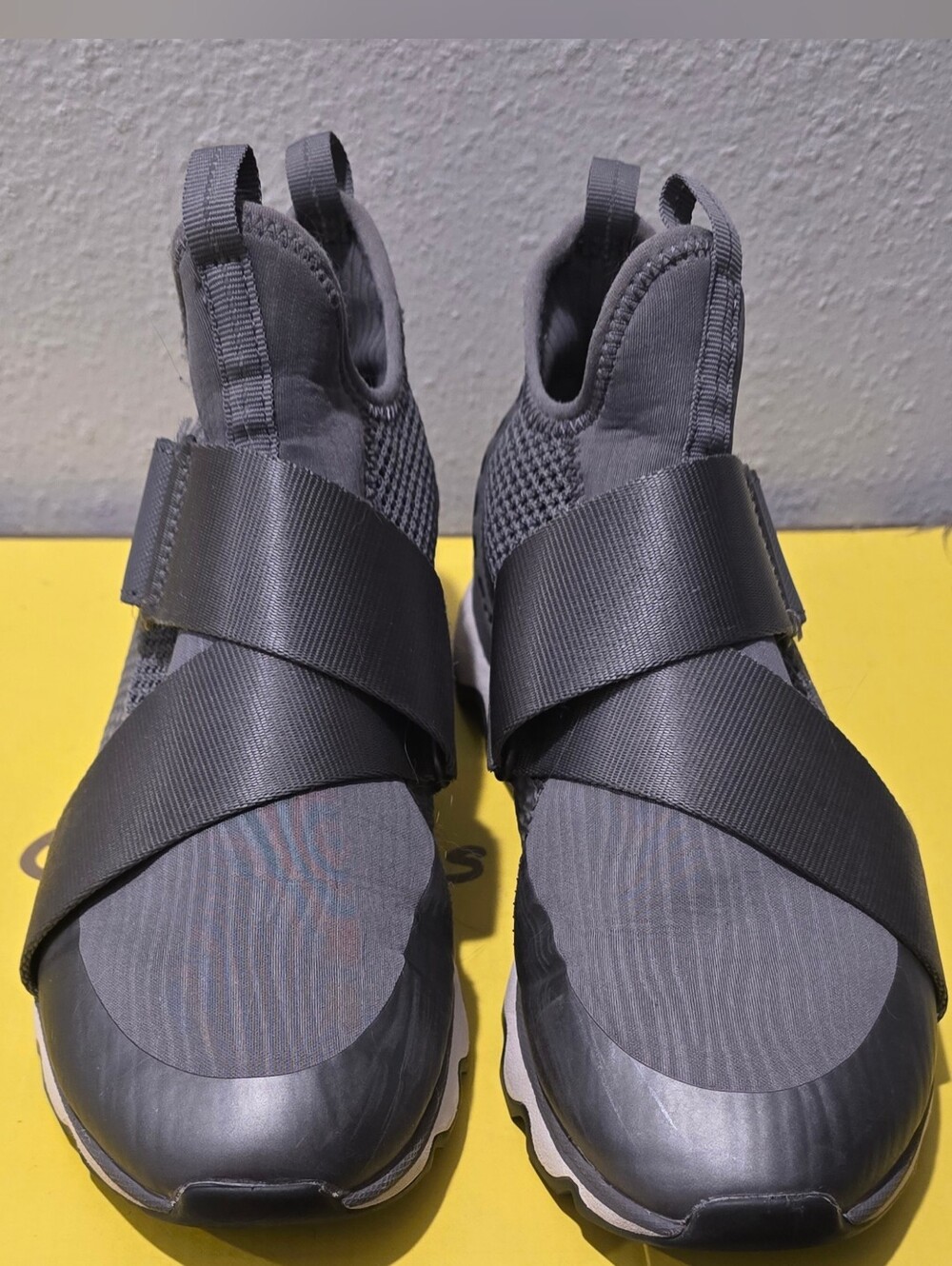 SOREL KINETIC Women Sneakers✨️✨️✨️